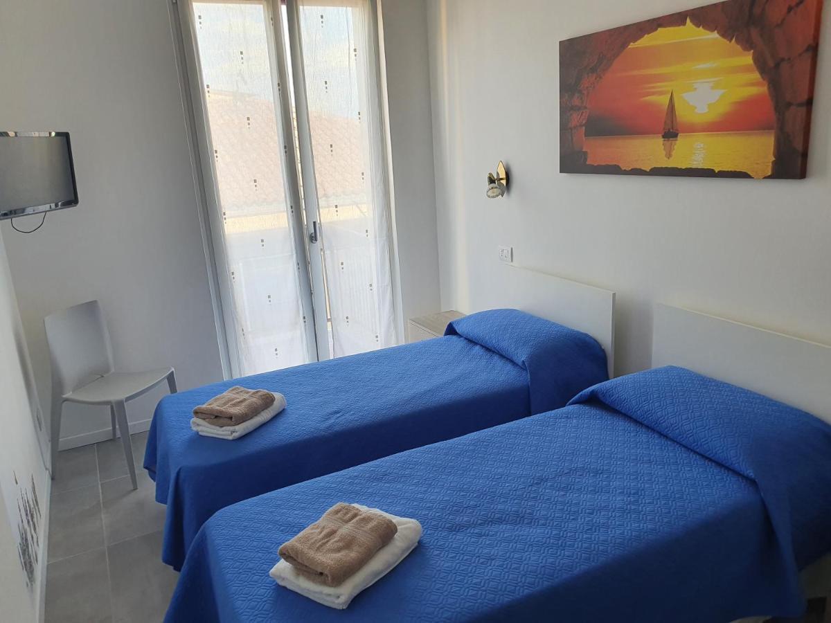 Comfort Apartment เวโรนา ภายนอก รูปภาพ